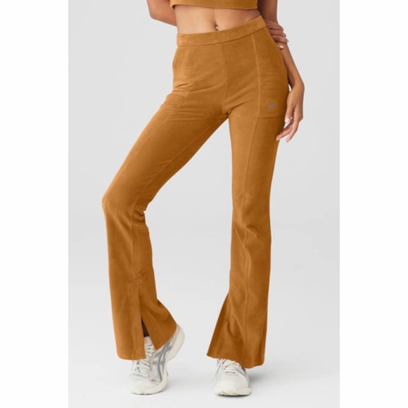 ALO Yoga Pants - ALO Micro‎ Corduroy High-Waist Winter Break Flare Pant Womens Size L